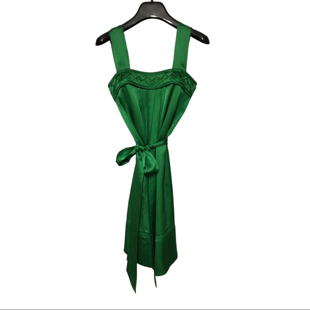 Banana Republic | Emerald Green Knee Length Dress